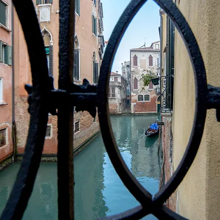 Apartamento Ca Patron Loft - Canal View Venecia