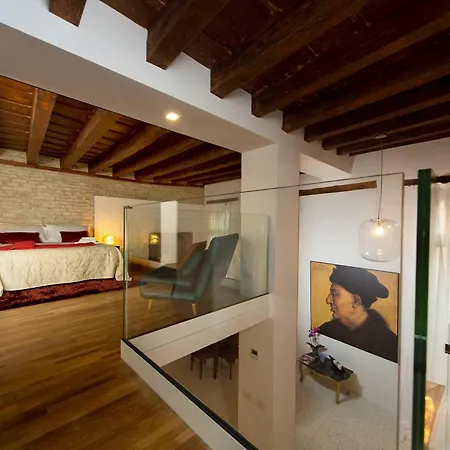Ca Patron Loft - Canal View Венеция