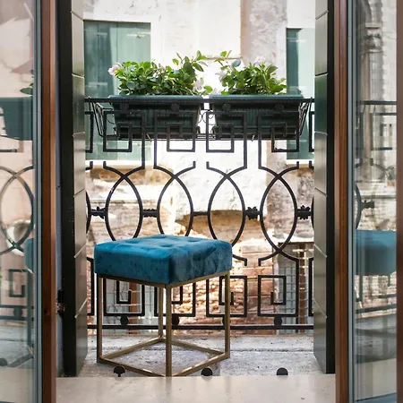 Cà Patron Loft - Canal View * Venise