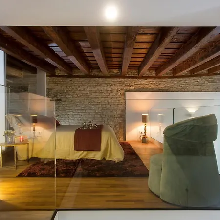 Cà Patron Loft - Canal View