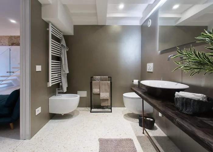 Cà Patron Loft - Canal View